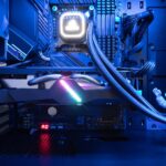 Bild av nukel-gamingdator – high-end dator med RGB-belysning och RTX 4090-grafikkort.